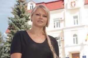 УЧИТЕЛЯМ МИ ДОВІРЯЄМ НАЙДОРОЖЧЕ – НАШИХ ДІТЕЙ!*