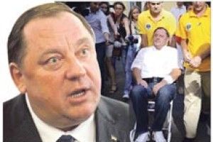 ЩЕ ОДИН КОРУПЦІОНЕР ВИЙШОВ СУХИМ ІЗ ВОДИ