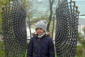 В Одесі відкрили пам’ятник молюску у вигляді крил ангела (фото)