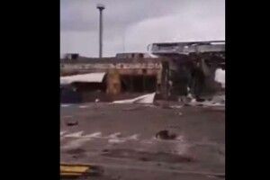 На Житомирській трасі окупанти знищили селище (Відео)