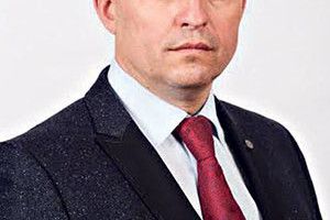 НАСАМПЕРЕД – ЕКОНОМІКА, А НЕ ПОРТФЕЛІ