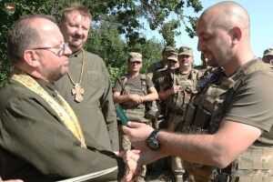 Нагородили орденом Володимира Великого ІІІ ступеня полковника волинської 14-ї ОМБР 