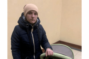 Жінку, яка зникла з малими дітьми, знайшли: вона з малюками пішла жити в церкву