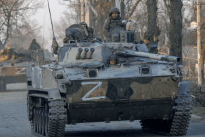 Зведення Генштабу: росіяни перекидають техніку та озброєння на Бахмутський напрямок