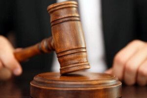 Волинянин постав перед судом через жінку й плітки