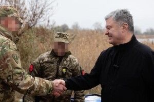 Порошенко на східному фронті: звільнили Херсон – звільнимо кожен клаптик української землі (Відео)