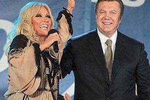 ЗАБЕРІТЬ ЗВАННЯ НАРОДНИХ У «СУЧИХ СИНІВ!»