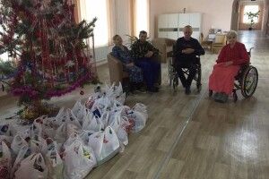 Благодійник з Німеччини передав у Ковель 150 подарунків