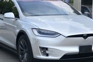 Чому в Рівному суд конфіскував у чоловіка електрокар Tesla 