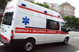 На Волині пораненого на висоті чоловіка знімали мотузками (Фото)
