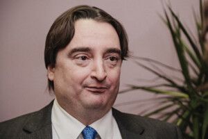Головний редактор вимагав за нерозміщення публікації 10 000 доларів?