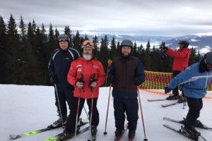 Священик зі Старої Вижівки взяв участь у лижних змаганнях