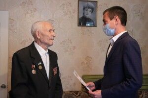 Легендарного волинянина привітали з ювілеєм (фото)