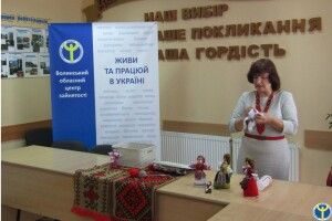 Смідинська лялькарка поділилася своїм умінням