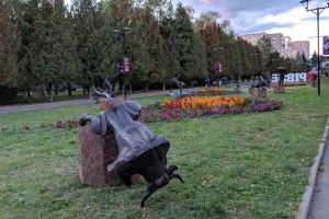 У рівненському парку гепнувся кований Телець
