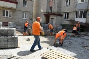 Повідомили, які двори відремонтують найближчим часом у Луцьку