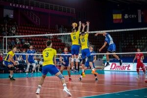 Волейбол: українці поставили переможну крапку (Фото)
