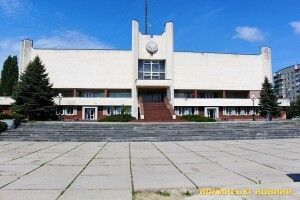 У Луцьку хочуть реконструювати площу біля РАЦСу