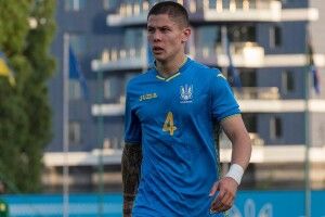Збірна України з футболу втратила Попова, Корнієнка та Кравця