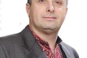 «НІЧОГО РИПАТИСЯ У ДЕПУТАТИ БЕЗ МІЛЬЙОНІВ»