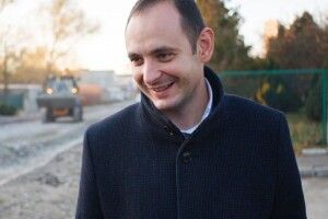 Мер Франківська пригрозив звільненням невакцинованим працівникам міськради