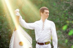 Хлопець із Володимира так зіграв на бандурі, що американці заплакали (відео)