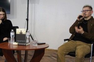 На Волині вокаліст та письменник презентував книгу про військового