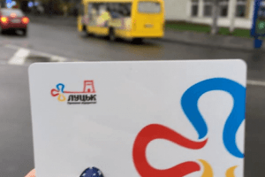 На Волині запускають приміську маршрутку, де карткою треба скористатися на вході і виході