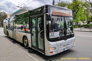 У Луцьку з маршрутів тимчасово знімуть нові екоавтобуси
