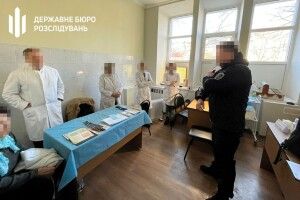 Тріо посадовців штампували фіктивні діагнози для уникнення призову