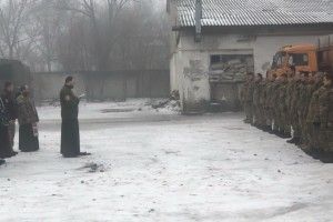 Капелани з Волині привітали бійців на Донбасі