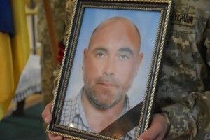 У Луцьку попрощалися із загиблим Героєм Сергієм Сафроновим (Фото)