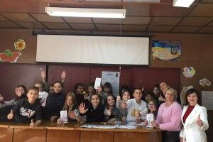 Луцьким шестикласникам розповіли про булінг та їхні права