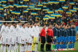 Це жах, м'яч зупинити не можна: гравець збірної України назвав причину фіаско у Львові