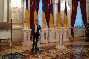 Старовижівчанин заспівав на прийомі у Порошенків