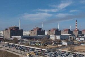 Працівників Запорізької АЕС погрозами змушують отримувати російські паспорти