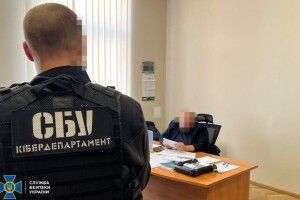 Молилися за путіна й цитували мертвого жириновського: дві зрадниці закликали окупувати Львів (Фото)