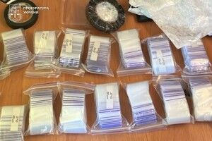 Готувала «закладки» з амфетаміном: 21-річну волинянку взяли під варту