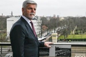Чехія надала Україні все озброєння, яке могла – президент