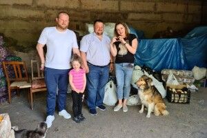 Мешканці Підгайцівської громади зібрали машину допомоги для Луцького зоопарку (Фото) 