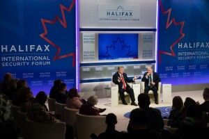 Порошенко: «Світ має тримати солідарність з Україною проти Путіна»