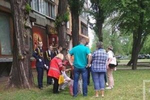 Студенти раптово знепритомніли під час параду у Кривому Розі
