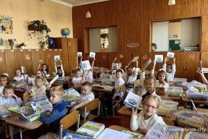У громаді на Волині першокласників забезпечили іменними електронними квитками