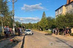 На Волині неповнолітній на мотоциклі збив підлітка на велосипеді