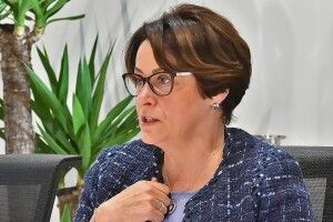 Ніна Южаніна жорстко розкритикувала створення чергового «фонду» для лояльних нардепів: це дерибан грошей під час війни