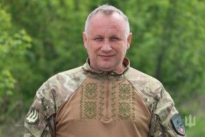 Сорочка, вишита сестрою, стала бронею душі українського воїна 