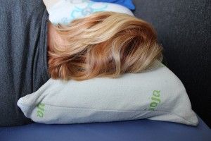 Українців, щоб не заразитися вірусом, закликають більше спати