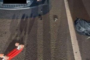 Катався на скейті: у Рівному під колеса авто потрапив хлопчик