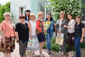 Луцьким акушеркам вручили грошові нагороди