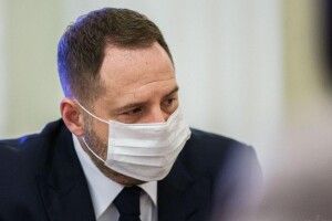 Услід за Зеленським коронавірус підчепив керівник Офісу Президента Єрмак